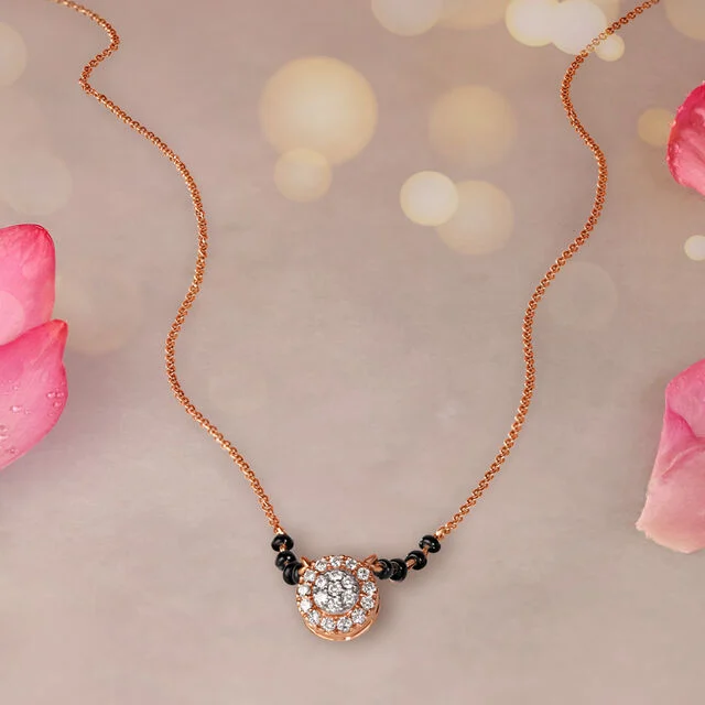 Minimal Diamond Mangalsutra